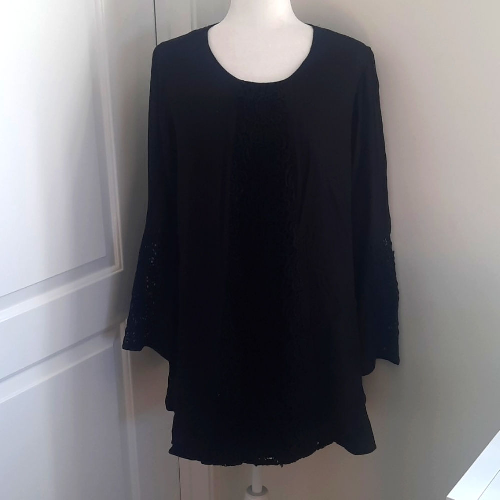 Do+Be Black Boho Dress with Bell Sleeves size medium